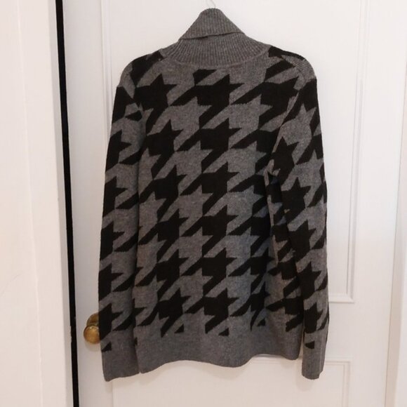 Contemporary for simons turtleneck sweater size XS nwt - Picture 2 of 6